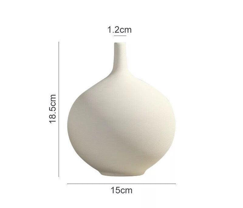 Nordic White Porcelain Flower Vase Artwork Home Decoration Furnishings Round Ceramic Vase Flower Arrangement Decoration Ornament - Pacisia
