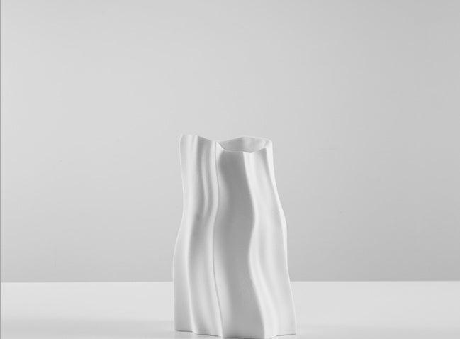 Modern And Simple White Resin Flower Arrangement Vase Home Living Room Decoration Decoration Hotel Model Room Dried Flower Flower - Pacisia