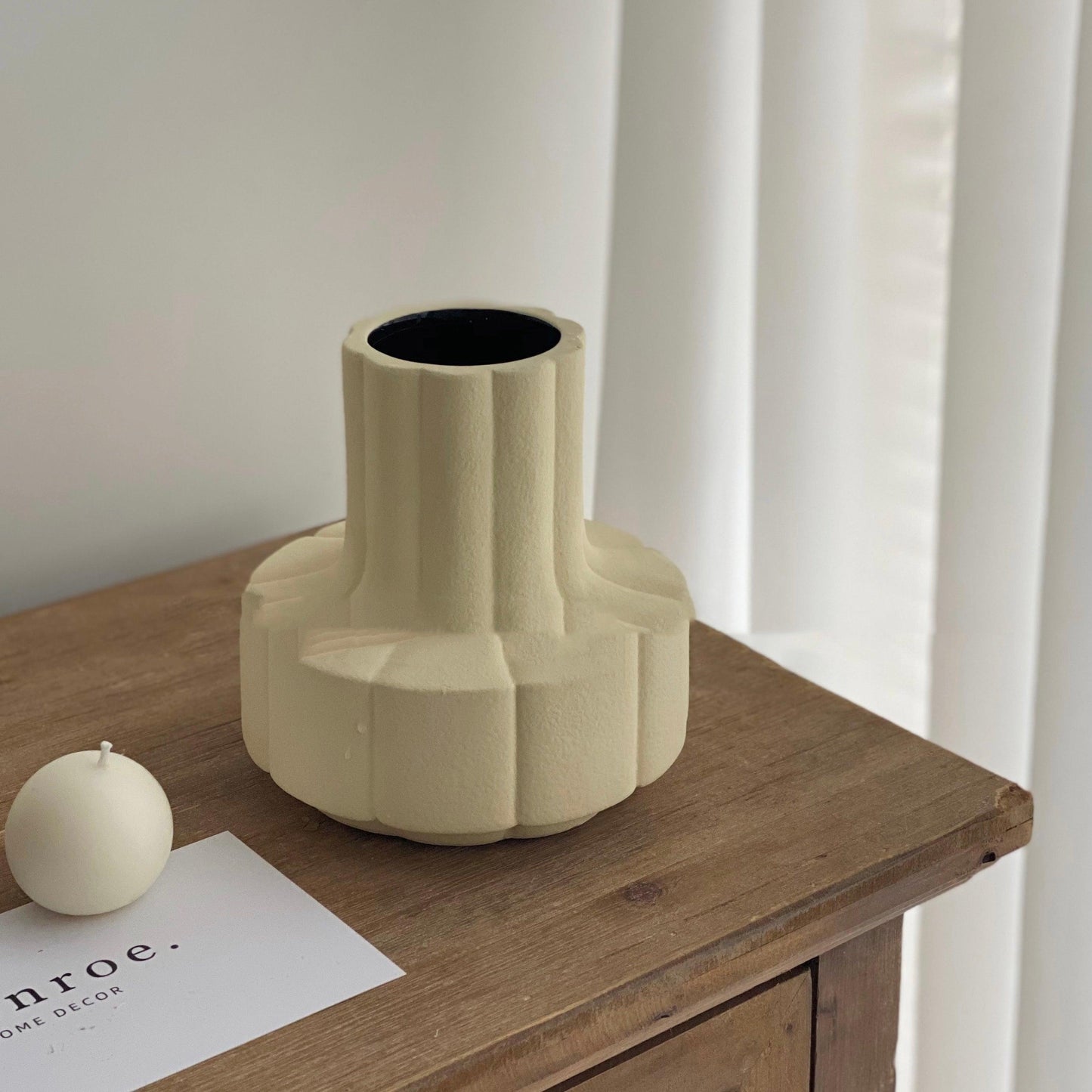 Ceramic Vase Decoration Flower Desktop Nordic Medium Countertop Home Study Room Floral Art - Pacisia