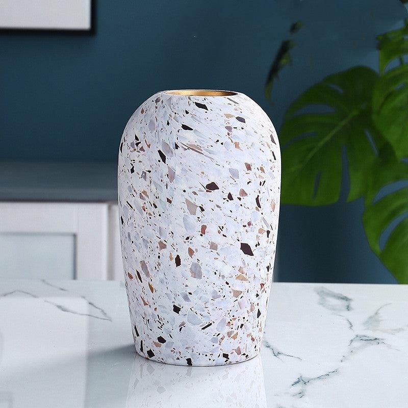 Ceramic Vase Dry Flower Arrangement In Living Room - Pacisia