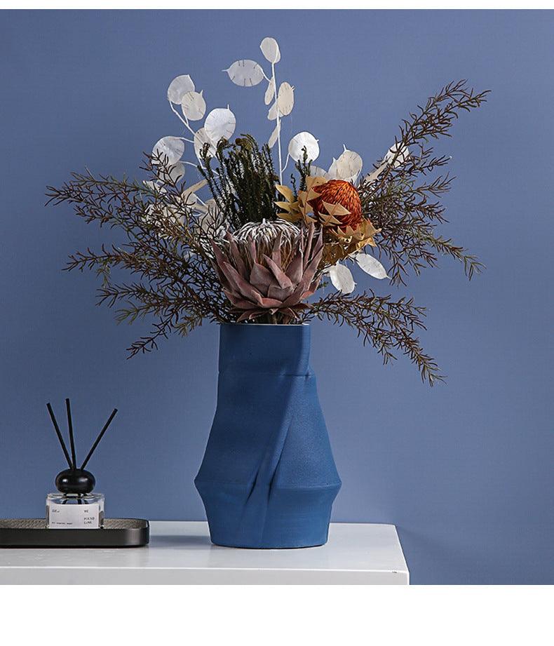 Creative Irregular Ceramic Vase Decoration - Pacisia