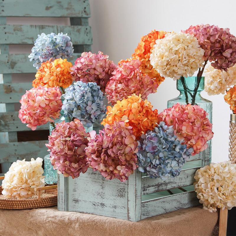 Embroidery And Artificial Flower Decoration Living Room - Pacisia