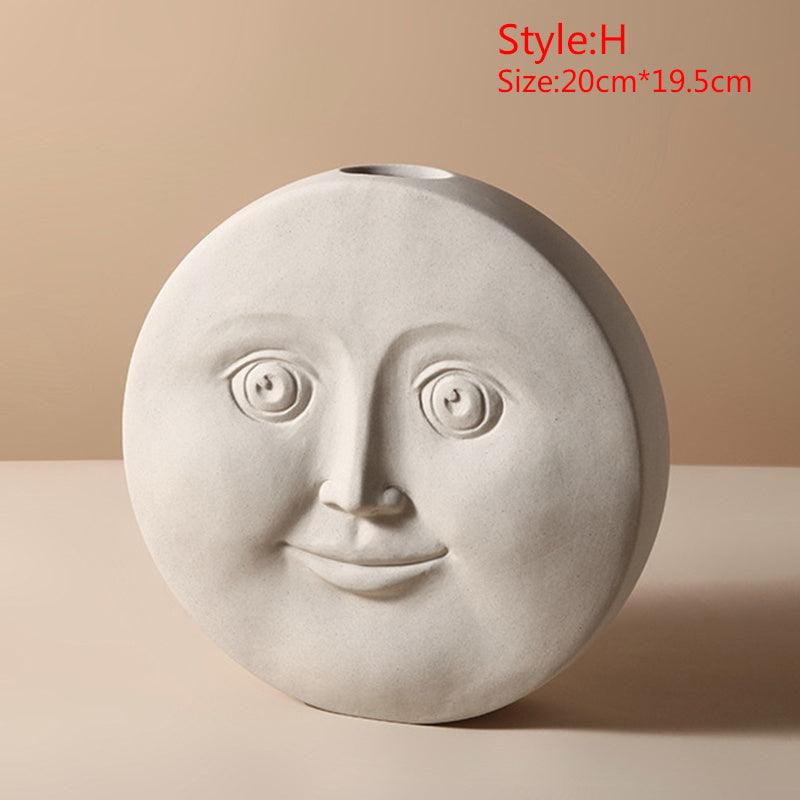Ornament abstract human face vase - Pacisia