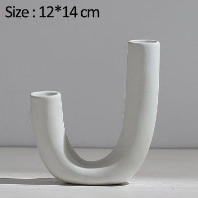 Simple And Creative Ceramic Vase Decoration - Pacisia