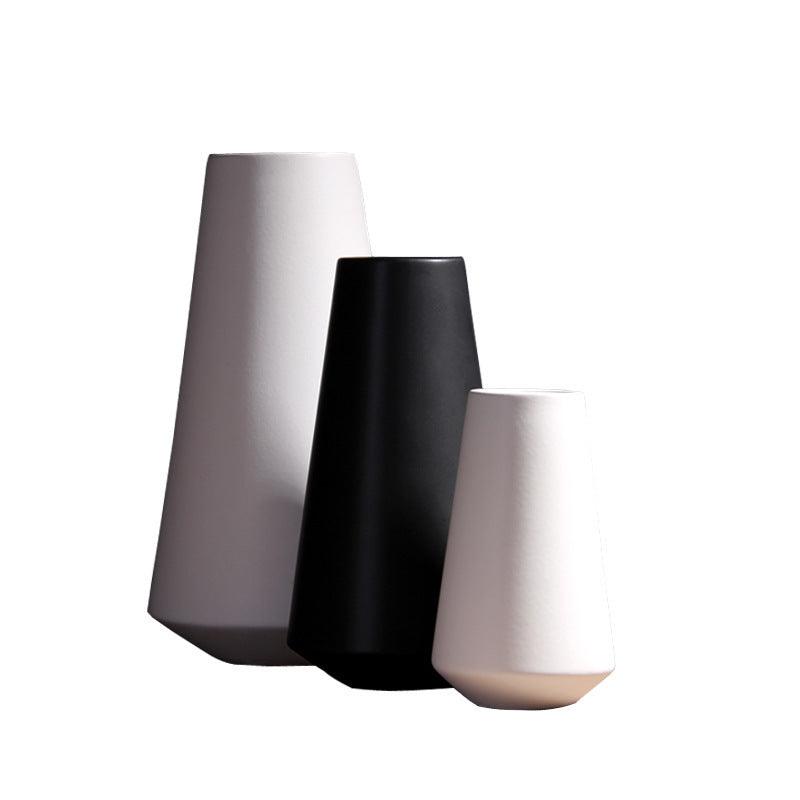 Simple Living Room Home Decoration Creative Black And White Ceramic Vase - Pacisia