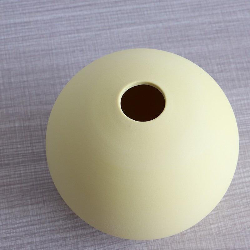 Spherical colored clay ceramic vase - Pacisia