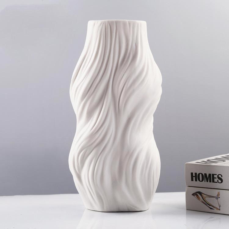 White Ceramic Vase Ornament Flower Arrangement - Pacisia