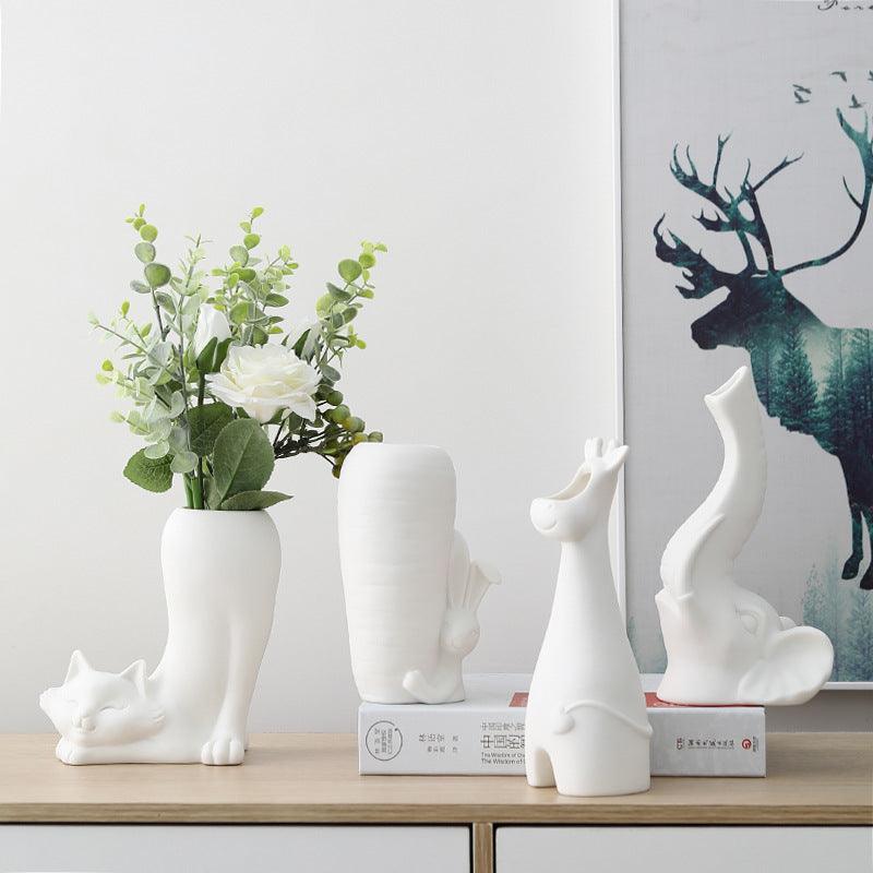 White Ceramic Vase Simple Home Decoration - Pacisia