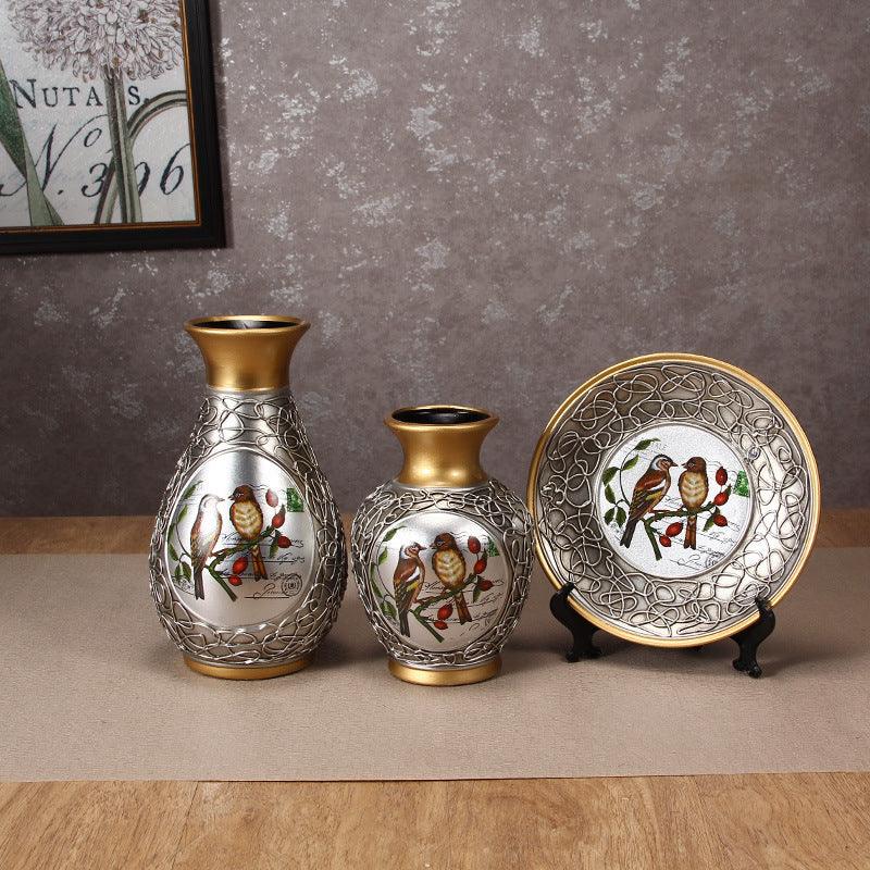 Creative Wedding Gift Home Furnishings Retro Ceramic Vase Living Room Three-Piece Wine Cabinet Decoration Ornaments - Pacisia