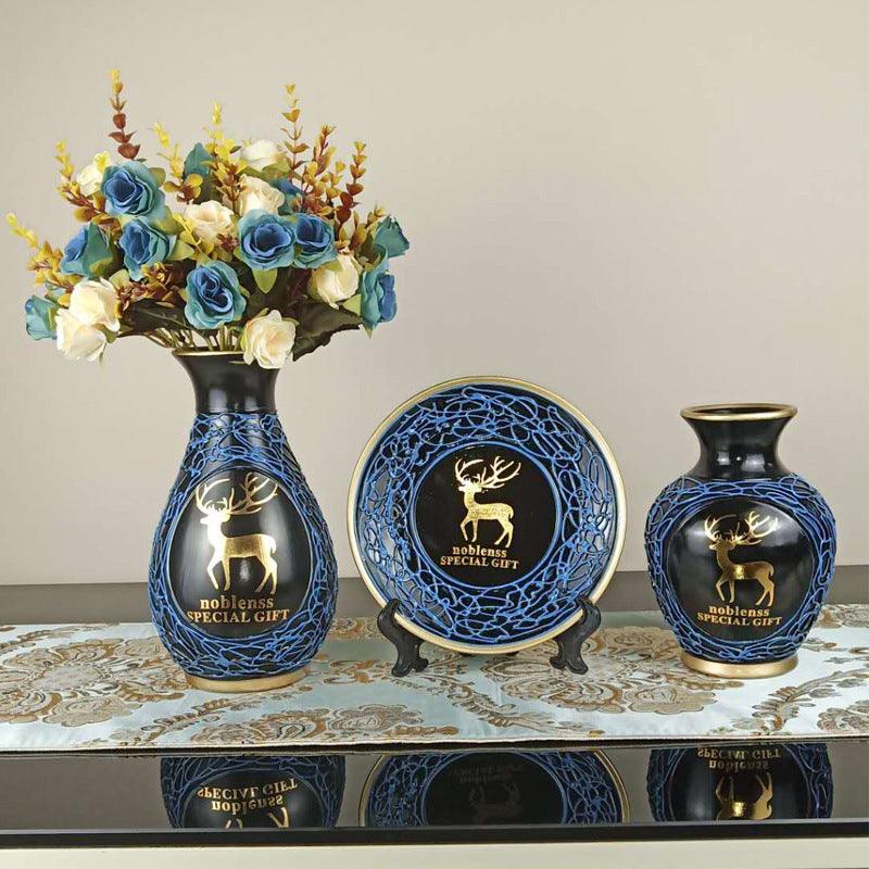 Creative Wedding Gift Home Furnishings Retro Ceramic Vase Living Room Three-Piece Wine Cabinet Decoration Ornaments - Pacisia