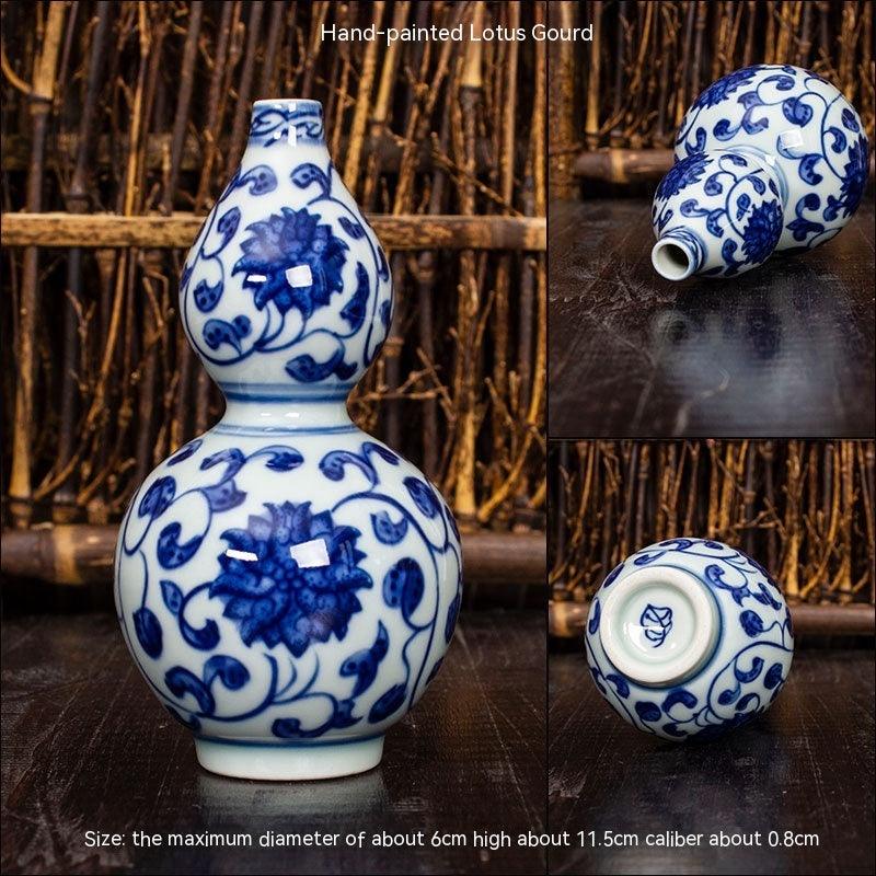 Jingdezhen Ceramic Small Vase Hydroponic Antique Shelf Ornament Hand-painted Blue And White Porcelain Bottle Souvenirs - Pacisia