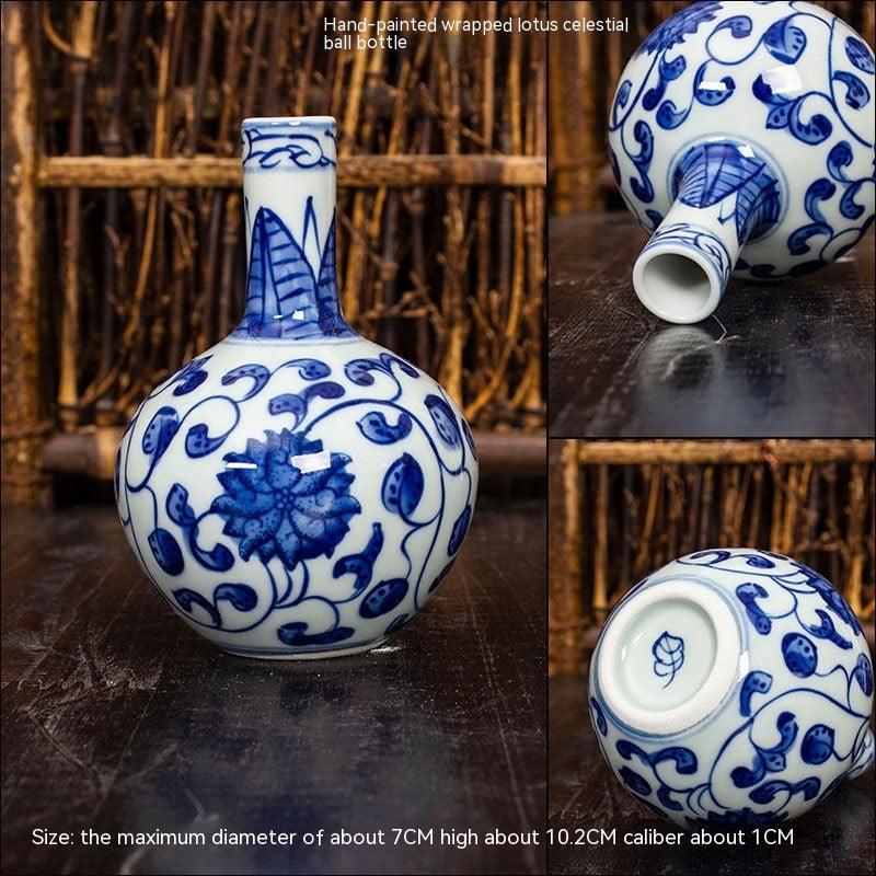 Jingdezhen Ceramic Small Vase Hydroponic Antique Shelf Ornament Hand-painted Blue And White Porcelain Bottle Souvenirs - Pacisia