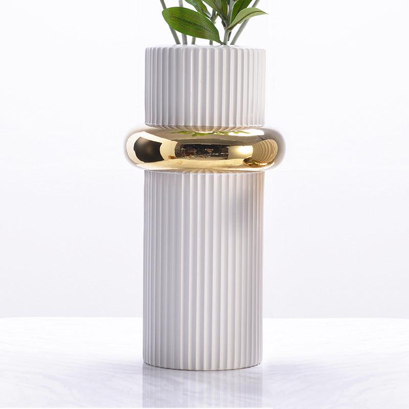 The Same Roman Holiday Flower In Milan, Modern Nordic Light Luxury Style Ceramic Vase Decoration - Pacisia