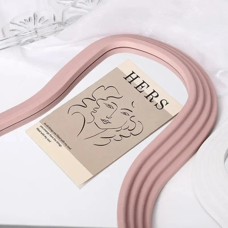 Cloud-shaped Makeup Mirrow Standing Mirror Bathroom Desk Standing Korean Hairdressing Wall Mirror Mural House Bedroom Decor - Pacisia