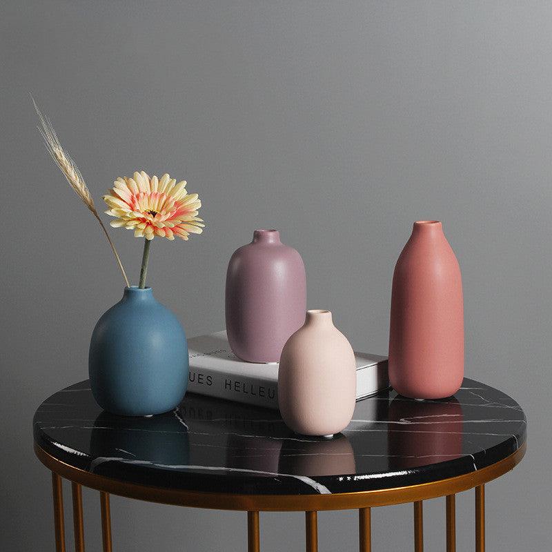 Modern And Simple Ceramic Small Vase With Dried Flowers And Creative Soft Decoration - Pacisia
