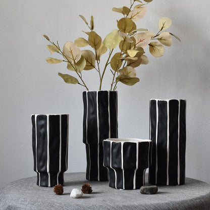 Black And White Striped Ceramic Vase From Northern Europe - Pacisia