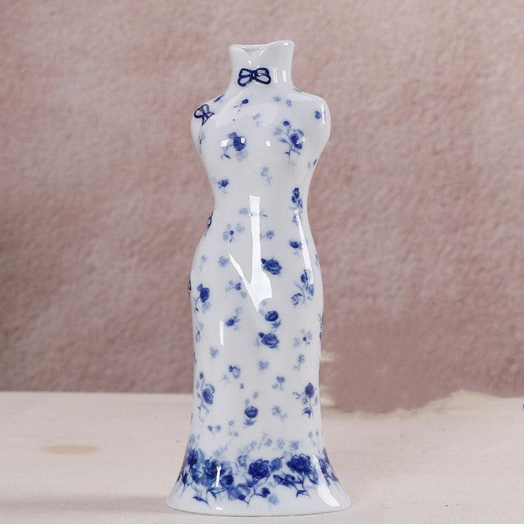 Blue And White Porcelain Vase Decoration - Pacisia