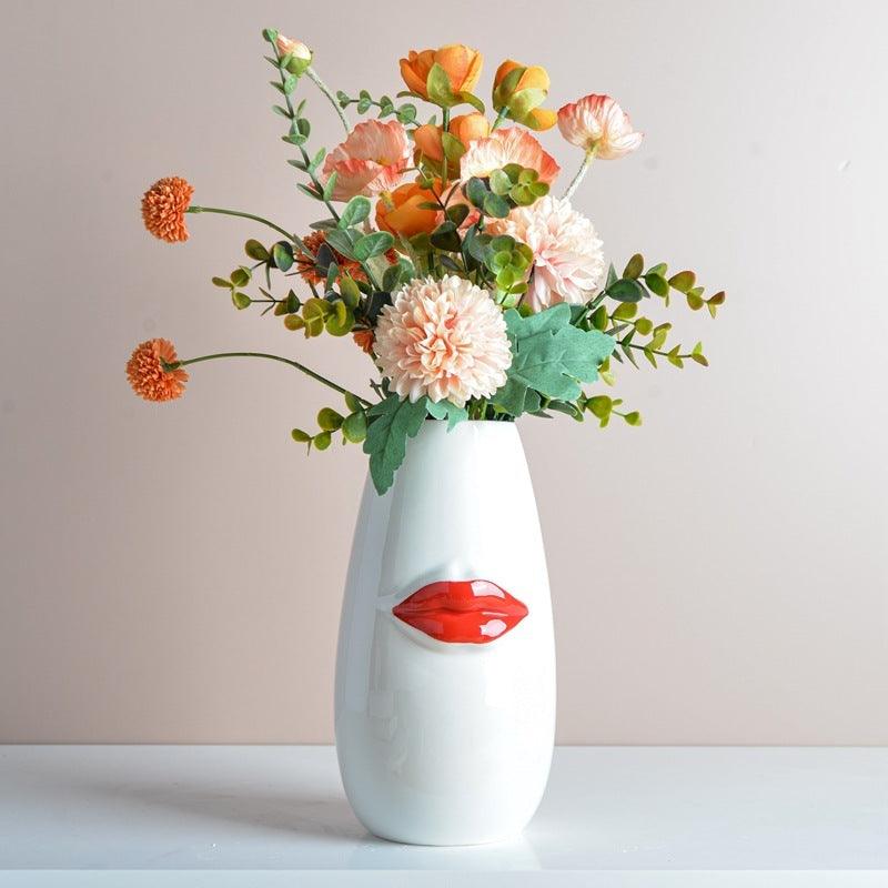 Body Ceramic Decorative Vase Characteristic Lips Valentine's Day Ornaments - Pacisia