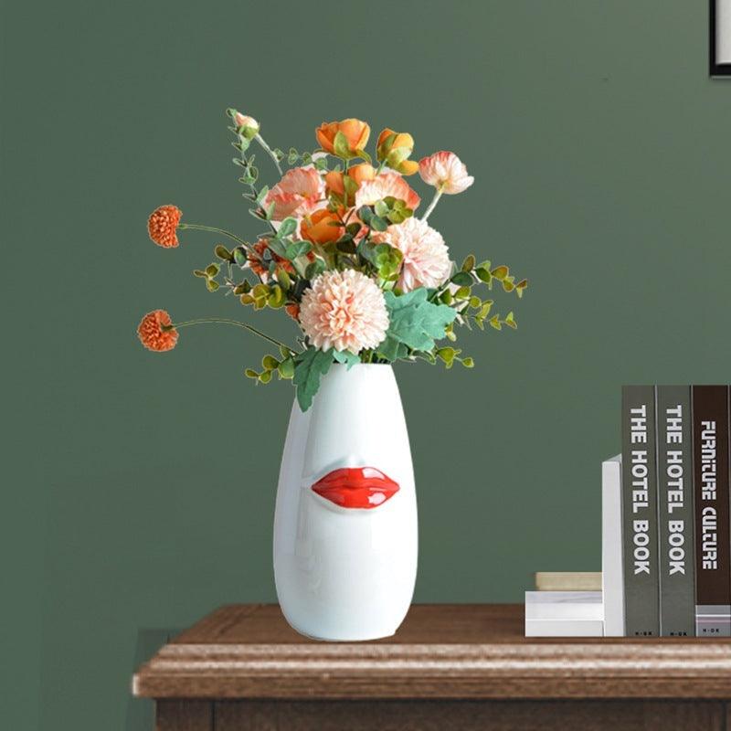 Body Ceramic Decorative Vase Characteristic Lips Valentine's Day Ornaments - Pacisia