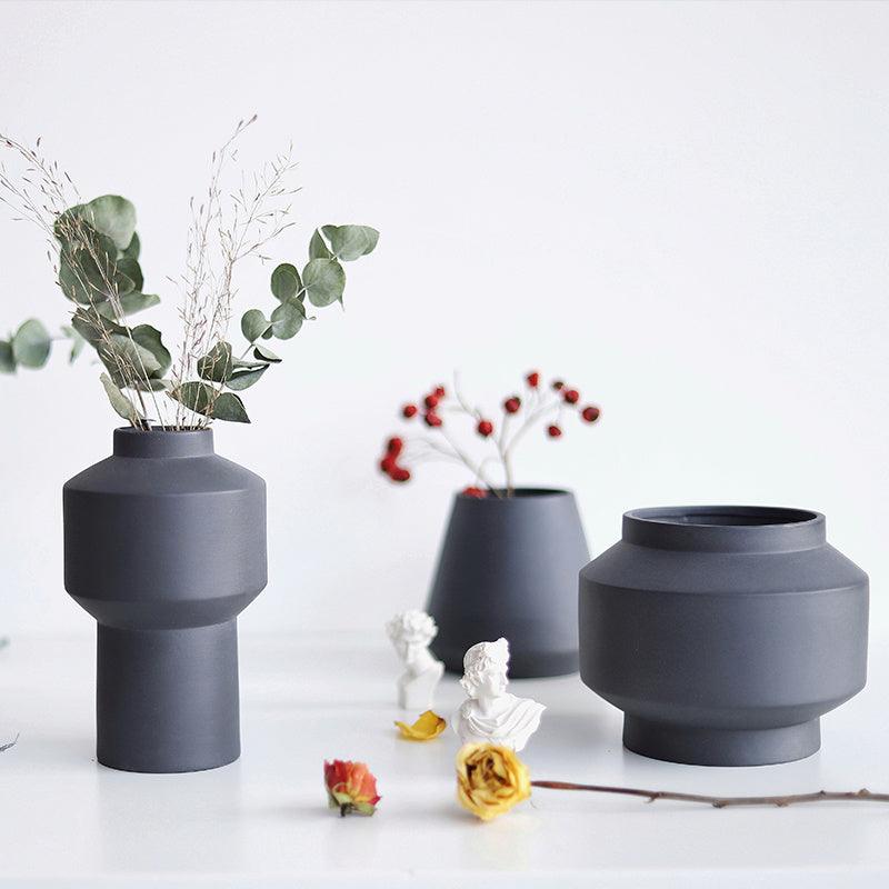 Carved Geometric Vase Frosted Decorative Ornaments Flowerware Ceramic Ware - Pacisia