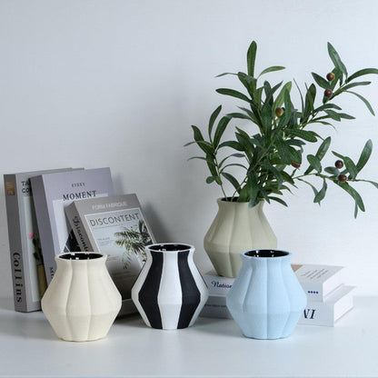 Ceramic VaseSimple Creative Petal Ceramic Vase - Pacisia