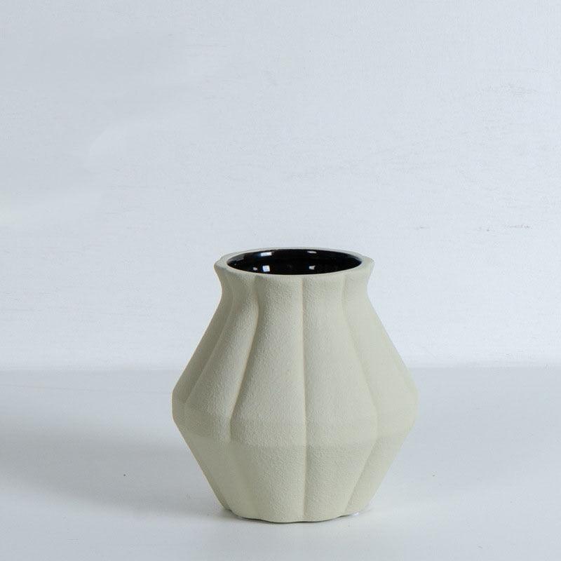 Ceramic VaseSimple Creative Petal Ceramic Vase - Pacisia