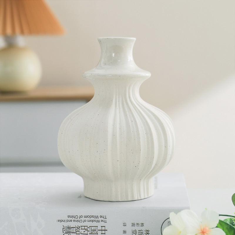 Ceramic White Dry Flower Vase - Pacisia