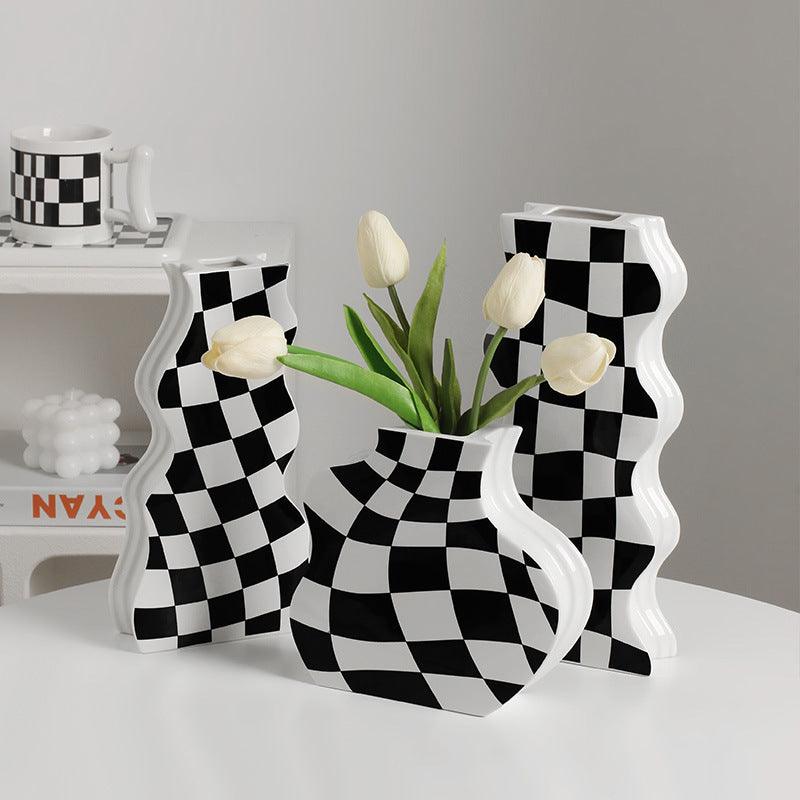 Checkerboard Ceramic Vase Ornaments - Pacisia