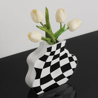 Checkerboard Ceramic Vase Ornaments - Pacisia