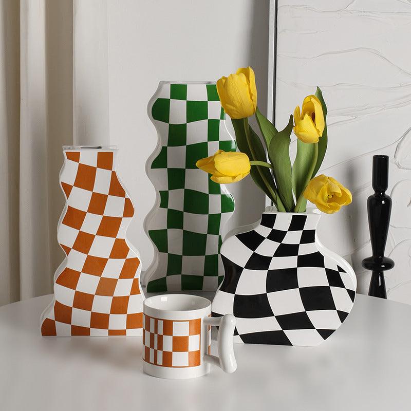 Checkerboard Ceramic Vase Ornaments - Pacisia