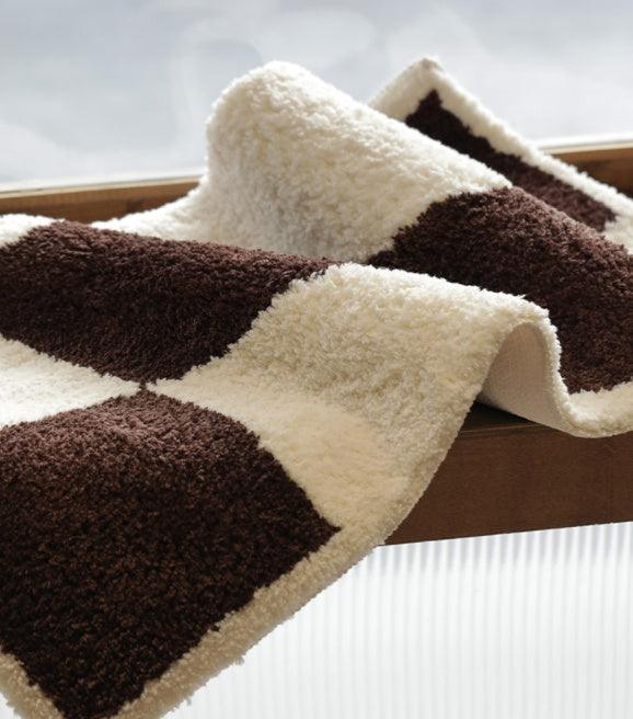 Checkered Flocked Simple Home Decoration Carpet - Pacisia