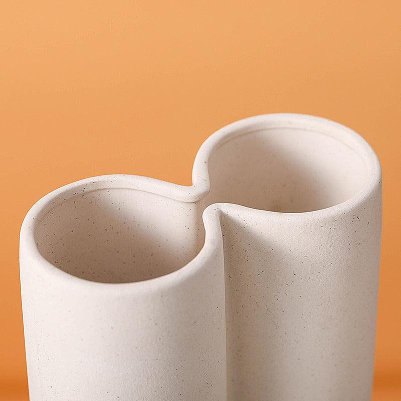 Creative Frosted Ceramic Vase With Metal Spots - Pacisia