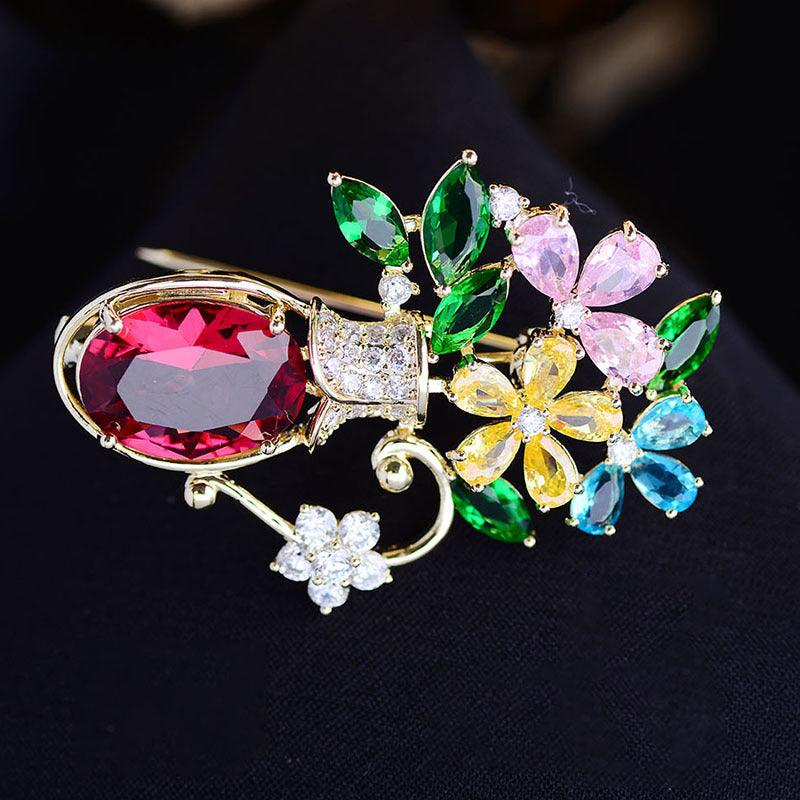 Creative Personality Vase Brooch Accessories Women - Pacisia