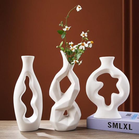 Creative Simple Hollow Line Ceramic Vase - Pacisia