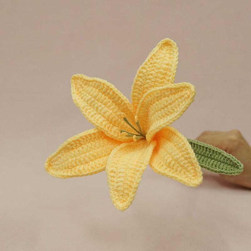 Finished Lily Flower Branch Handmade Wool Crocheted Artificial Flower - Pacisia