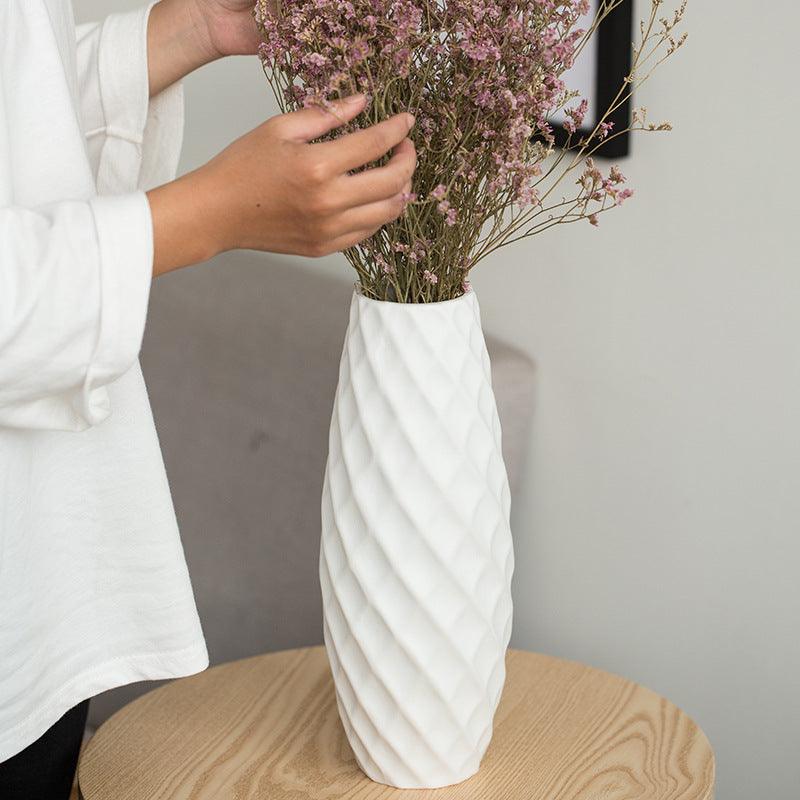 Floor-standing ceramic vase - Pacisia