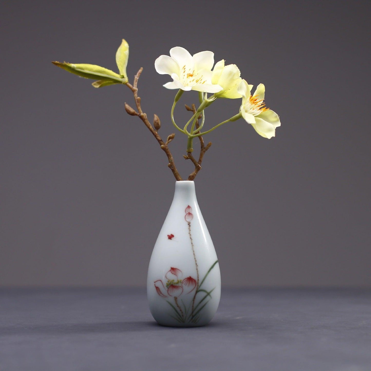 Hand painted ceramic vase - Pacisia