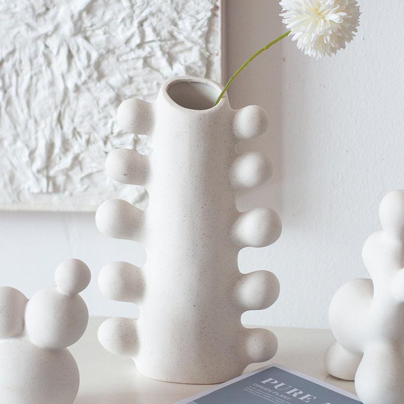 Home White Frosted Vase Of Opposite - Pacisia