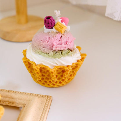 Ice Cream Cupcake Scented Candle - Handmade Dessert Candle - Pacisia