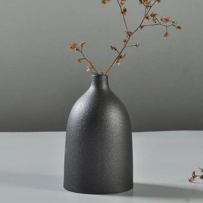 Black Glaze Vase - Pacisia