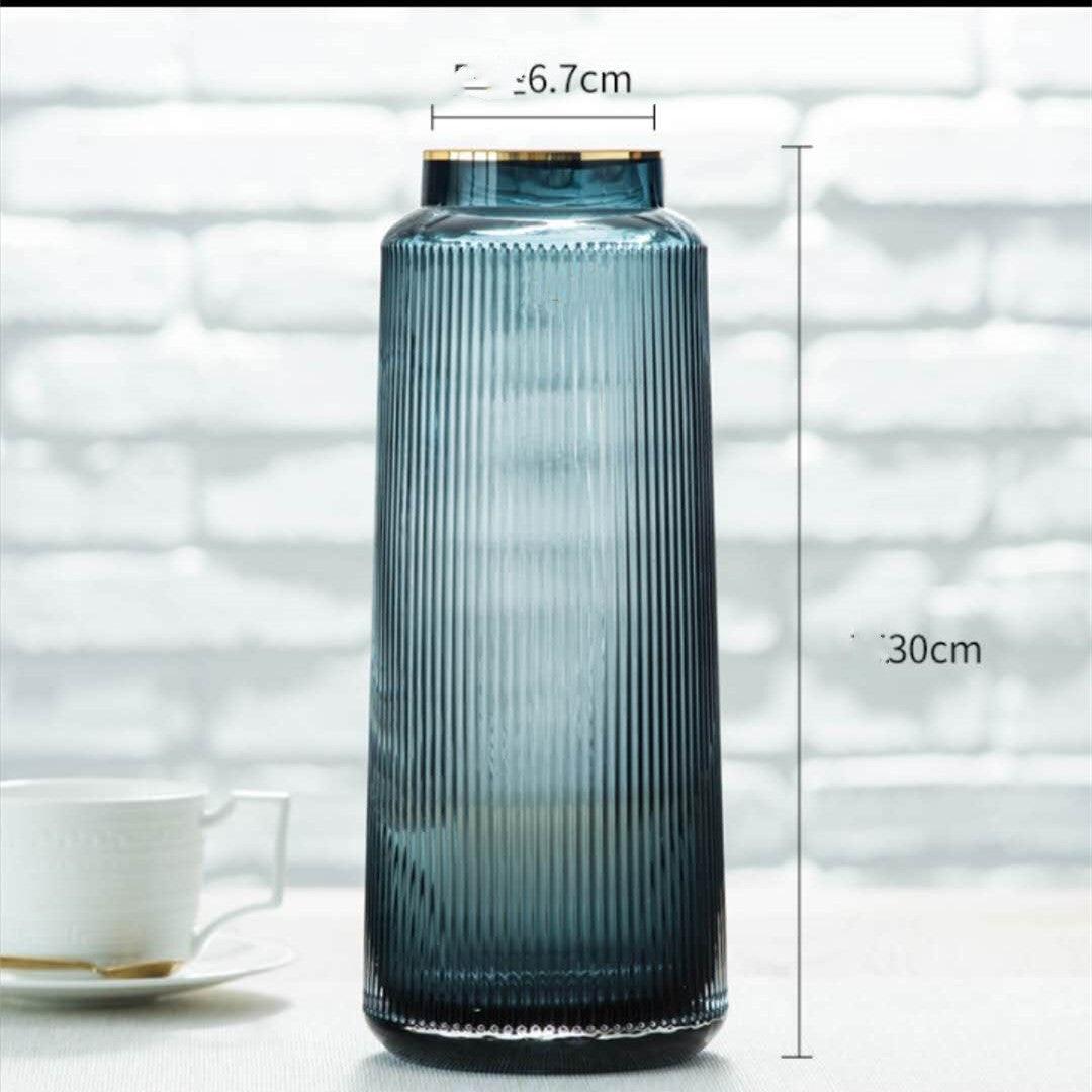 Light Luxury Retro Vertical Stripe Glass Vase With Gold Flower Arrangement - Pacisia
