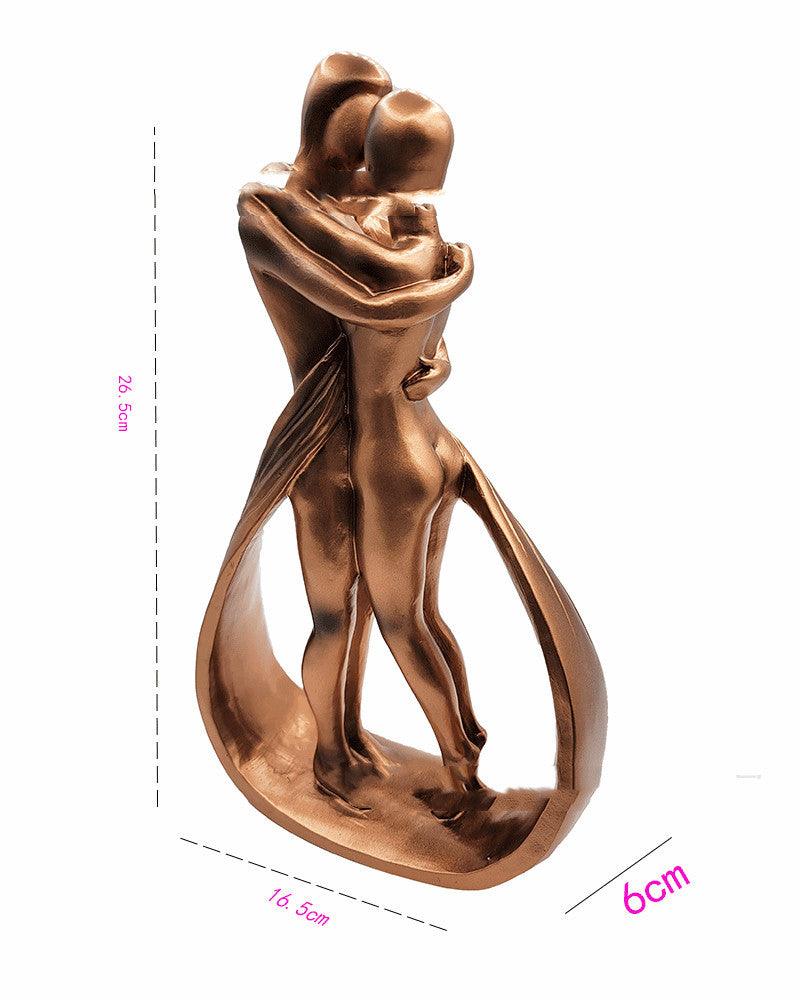 Lovers Passionately Embrace Kiss Statue Resin Ornaments - Pacisia