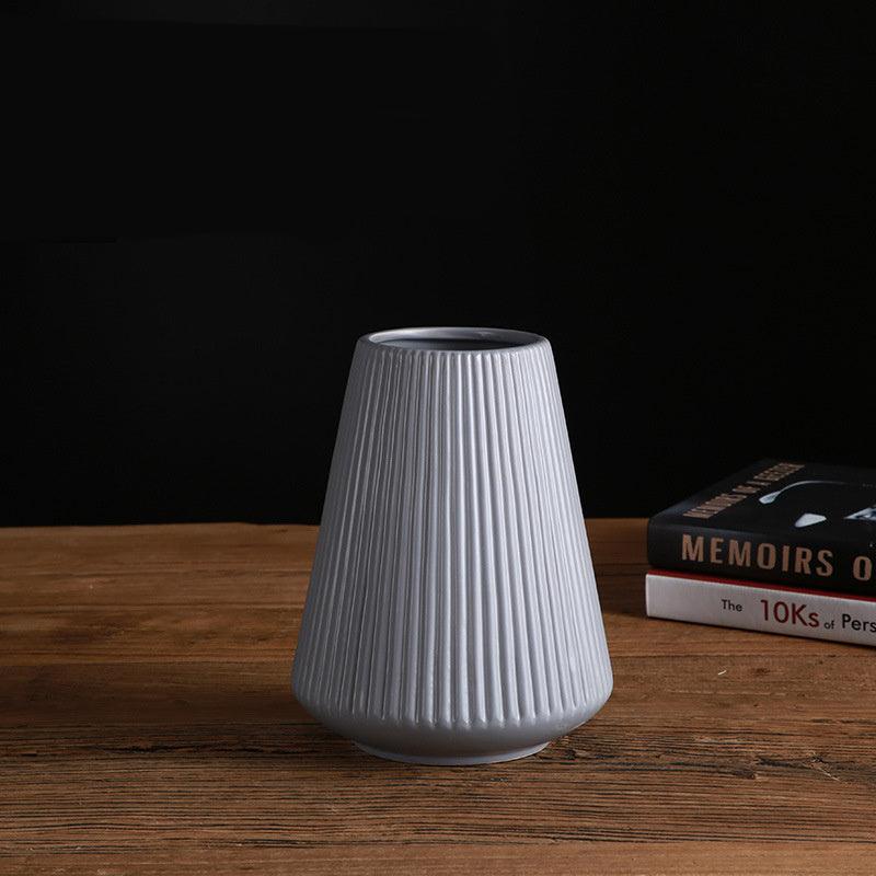 Mediterranean Ceramic Vase With Vertical Pattern - Pacisia