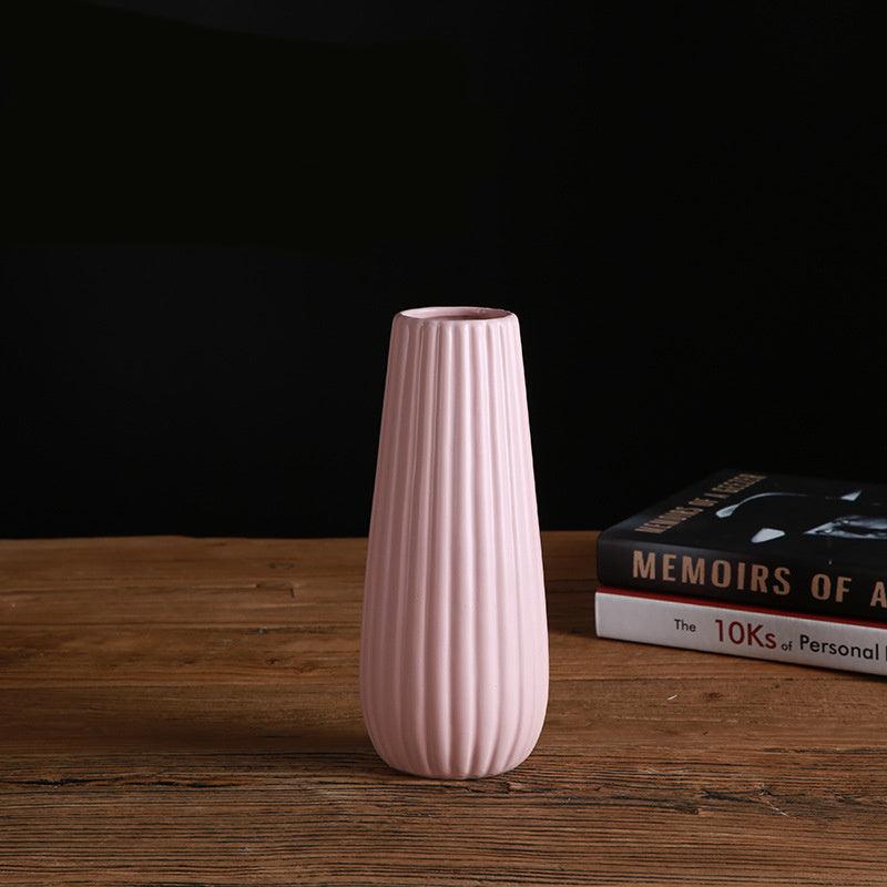 Mediterranean Ceramic Vase With Vertical Pattern - Pacisia