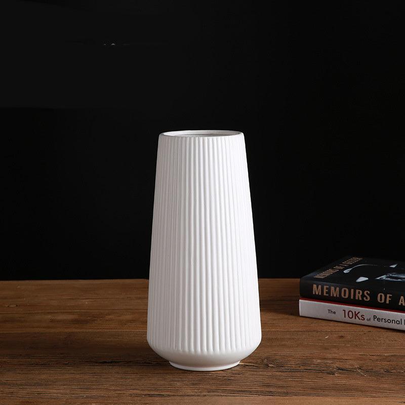 Mediterranean Ceramic Vase With Vertical Pattern - Pacisia