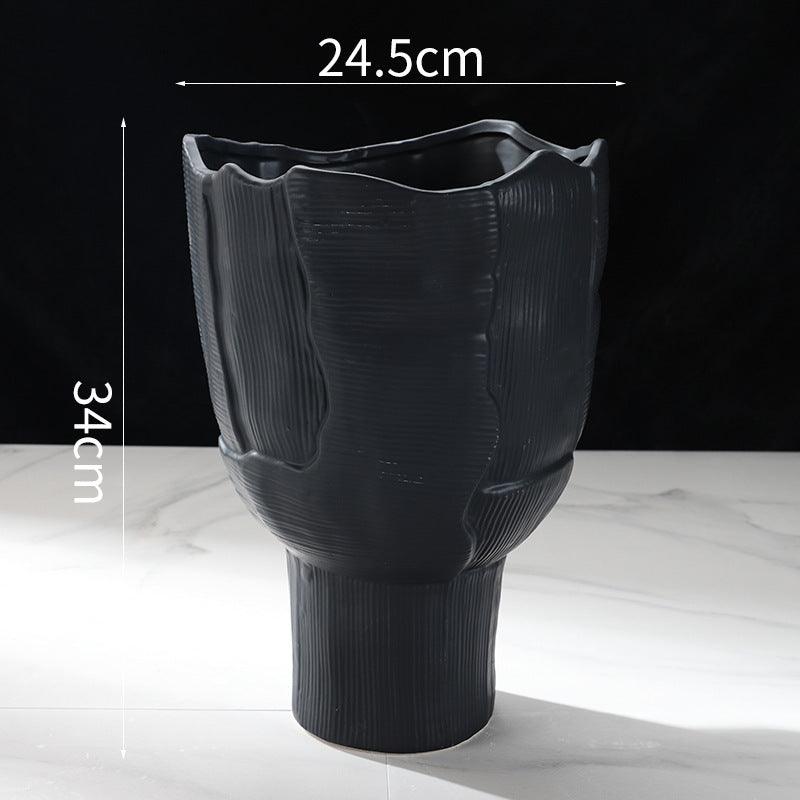 Minimalist Black And White Irregular Pattern Ceramic Flower Vase - Pacisia