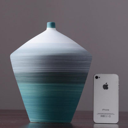 Modern Minimalist Ceramic Vase Decoration - Pacisia