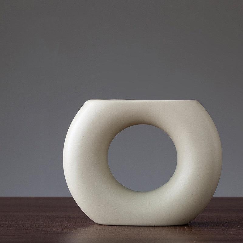 Modern minimalist ceramic vase decoration - Pacisia