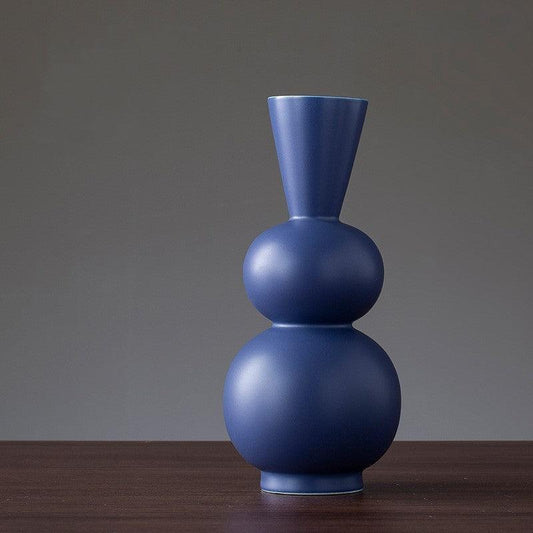 Modern minimalist ceramic vase decoration - Pacisia