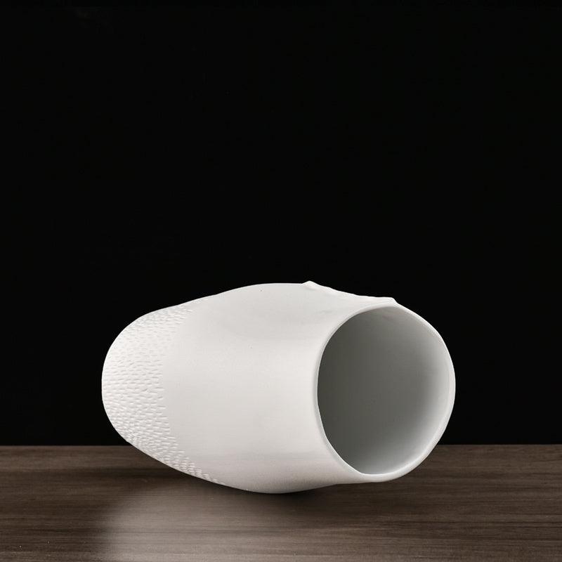 Modern Minimalist White Ceramic Flower Arrangement Vase Decoration - Pacisia